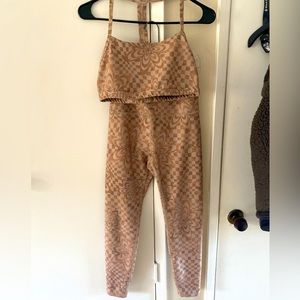 Beyond Yoga Champagne checkered set